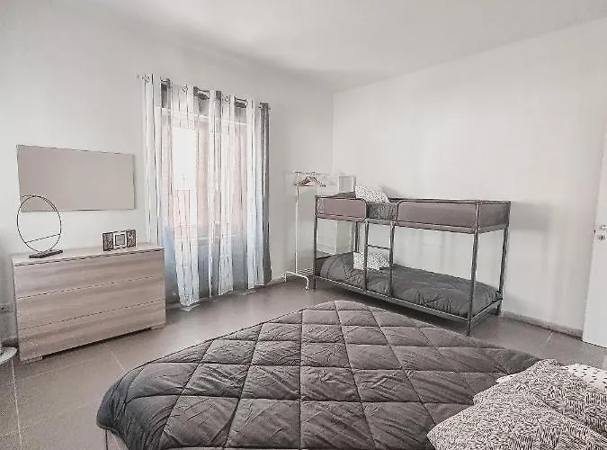 아파트 Casa Con Giardino, La Casa Di Sophie, *