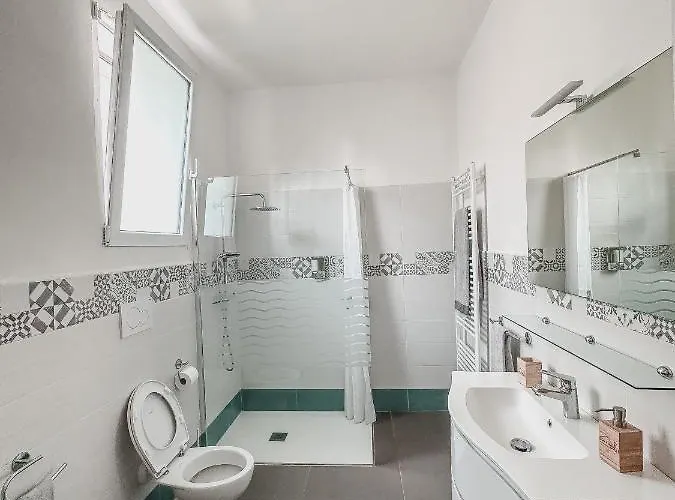 아파트 Casa Con Giardino, La Casa Di Sophie, *