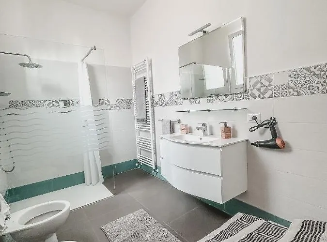 Casa Con Giardino, La Casa Di Sophie, 아로나